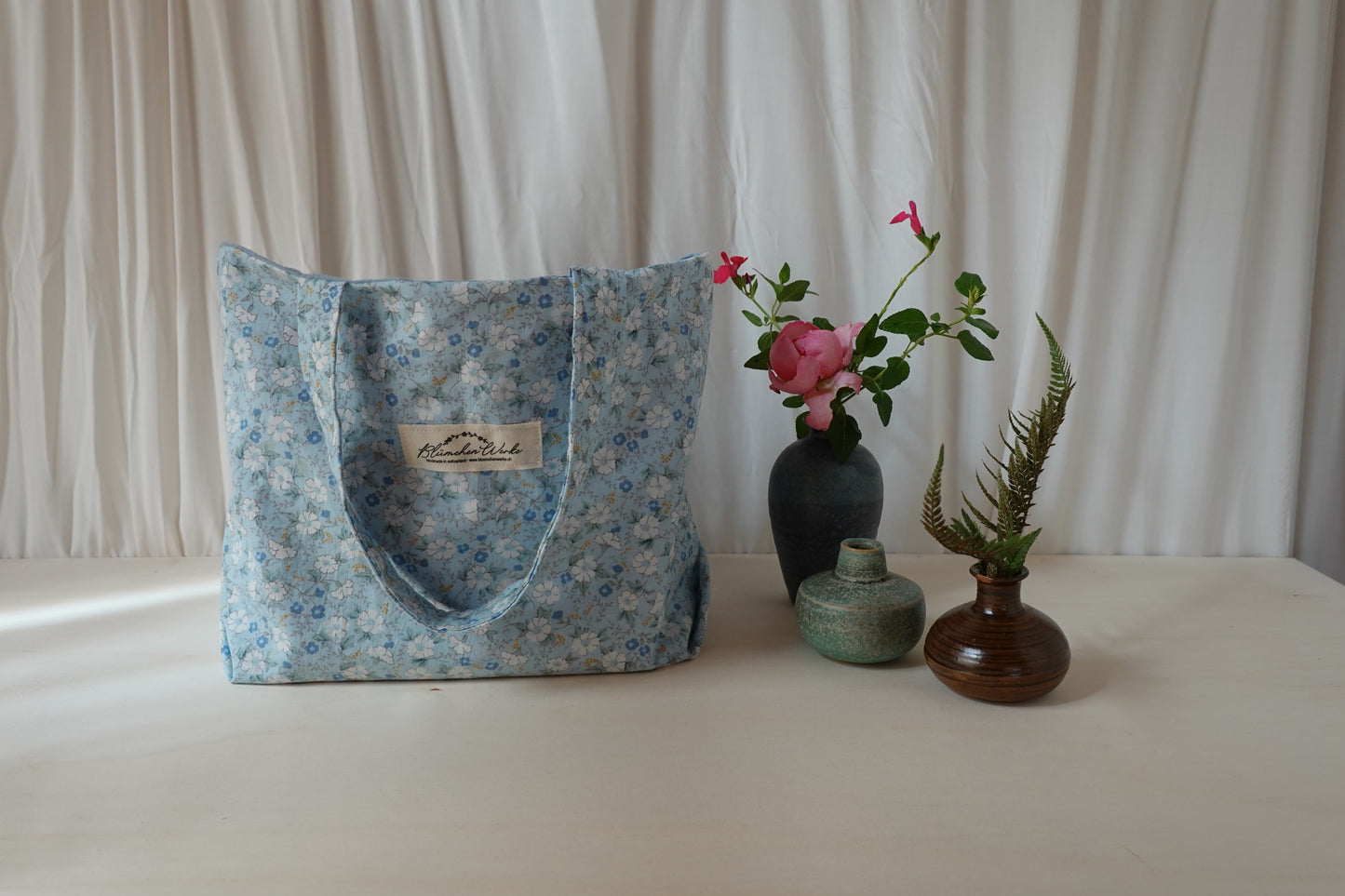 Mini-Tragetasche Blaue Blumen